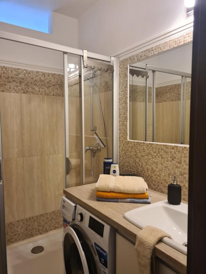 Apartman Valentin Daire Komárno Dış mekan fotoğraf
